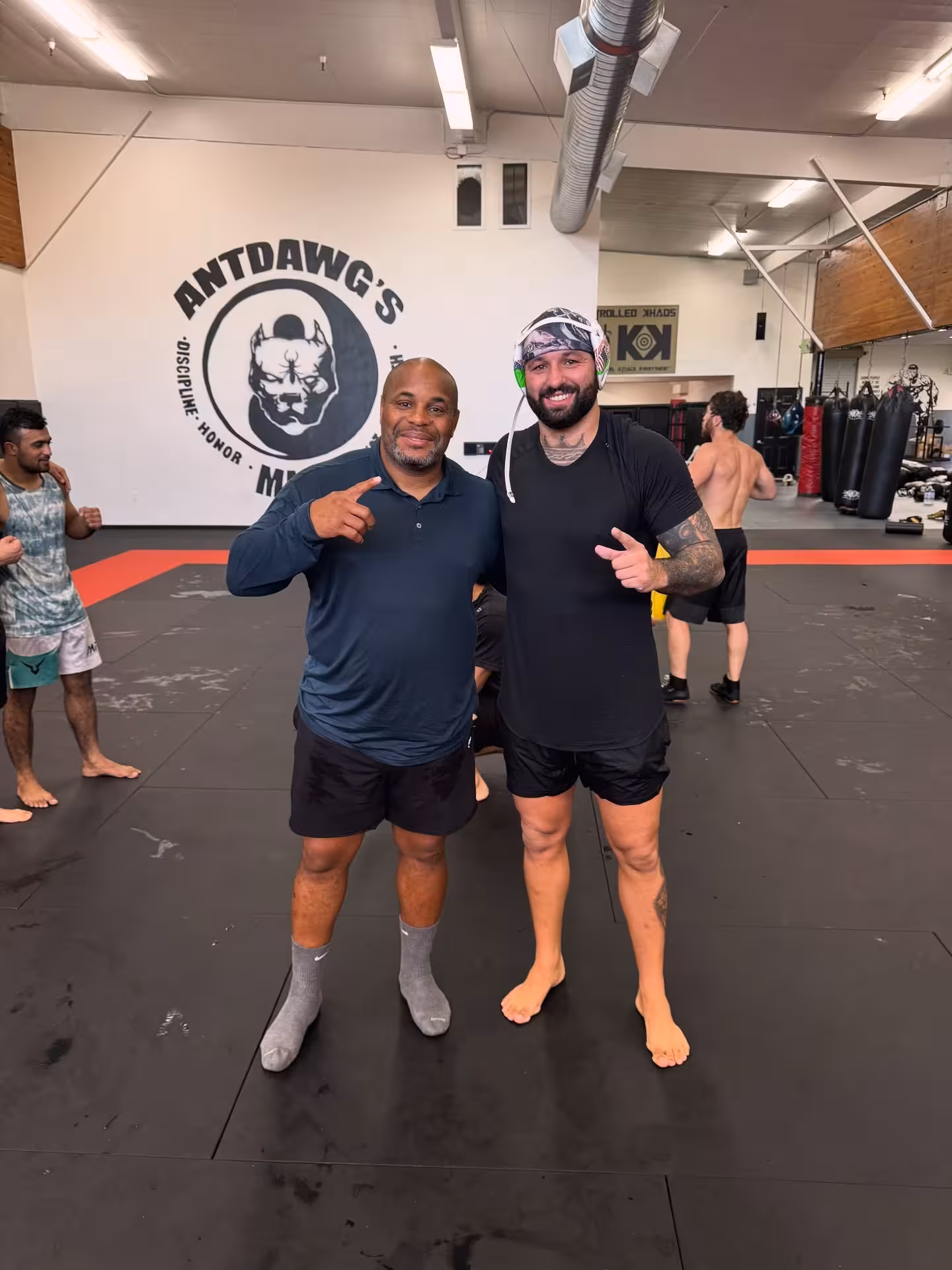 josh hokit daniel cormier antdawgs gym.avif